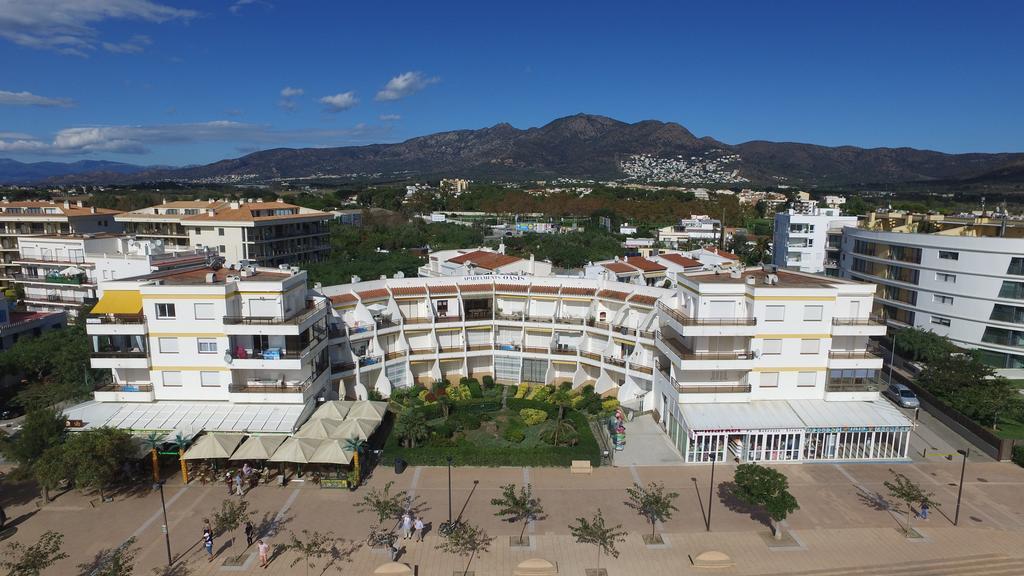 Inmosantos Oasis B5 Apartment Roses Exterior photo